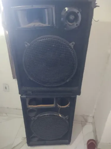 Vendo esse som valor 700 sou de Sepetiba RJ só chamar no WhatsApp * 