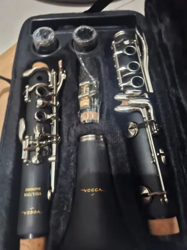 Clarinete Bb 17 chaves (instrumento novo)