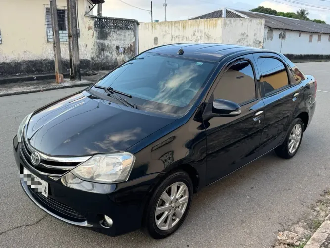 Toyota Etios XLS Sedan 1.5 Flex 16V 4P Aut. 2017