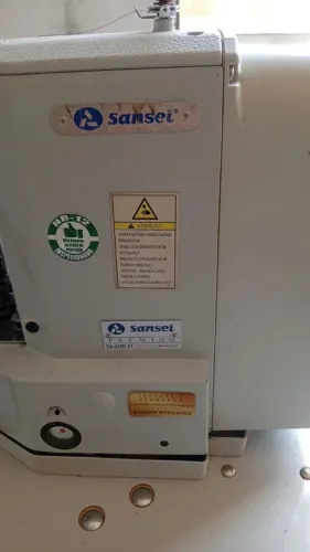 Máquina travete eletrônica