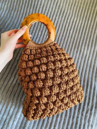 Bolsa de Crochê Marrom - Feita à Mão