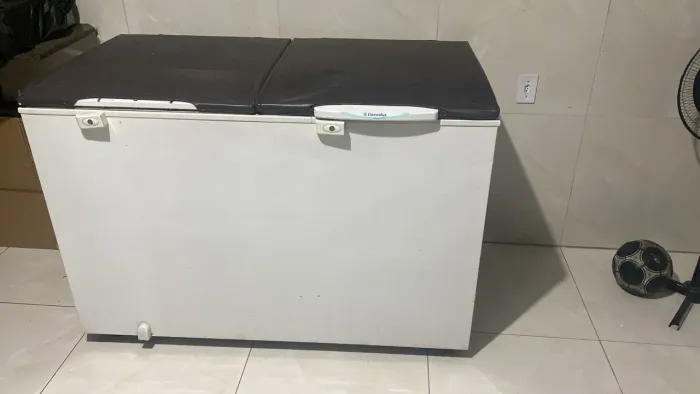 Freezer Electrolux 400L
