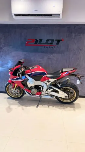 HONDA CBR 1000RR SP 2018