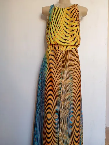 Lote de roupas 