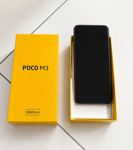 POCO M3 64GB 4GB RAM Preto - Excelente Estado