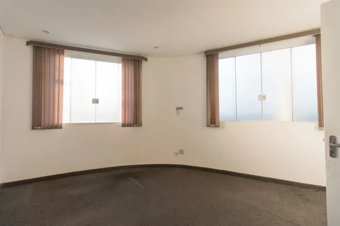 Sala comercial na Rua Padre Adelino, 1822 - Conjunto 4 salas 85 m²