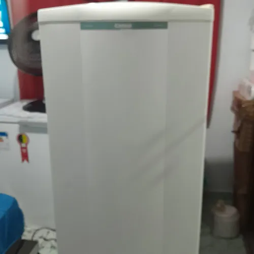 Geladeira não está gelando para arrumar 