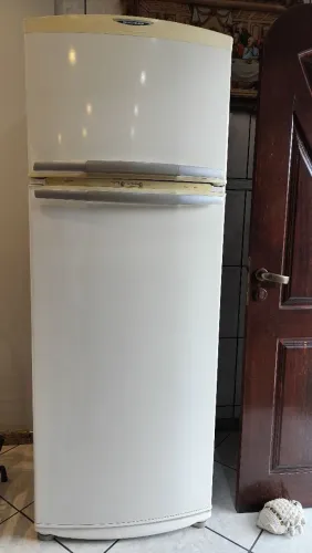 Geladeira 440 litros Brastemp