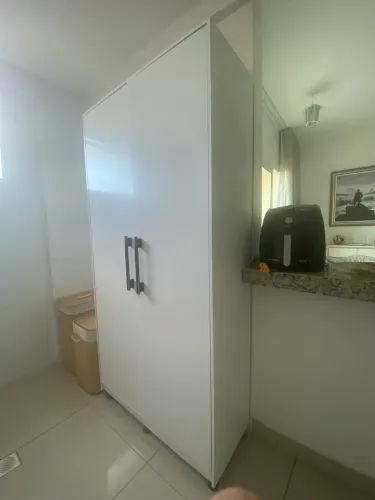 ARMÁRIO MULTIUSO