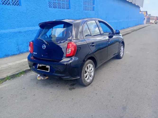 Nissan March SV 1.0 16V Flex Fuel 5P 2015