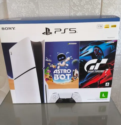 Console Sony PlayStation 5 Slim CFI-2115A 4K 1TB SSD + Jogo Astro Bot + Gran Turismo 7