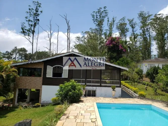 Fazenda Ranch à Venda em Embura com 4047 m² e 4 dormitórios/quartos disponíveis