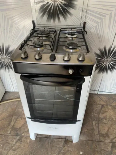 Vendo fogão semi novo 
