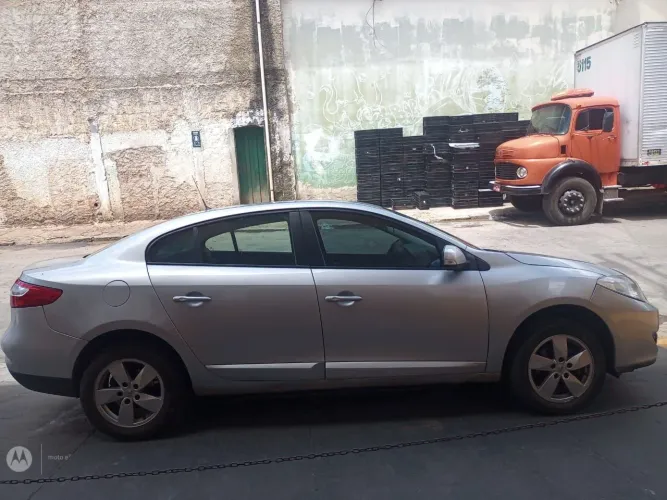Renault Fluence Sed. Dynamique 2.0 16V Flex Aut. 2014