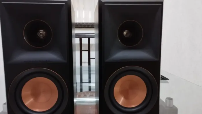 Caixas Klipsch RP500 MK2