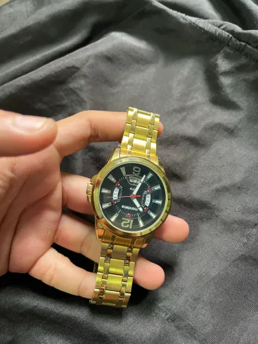 Relógio mondaine