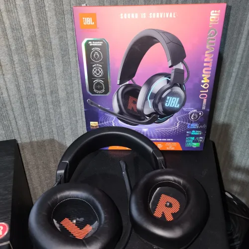 JBL Quantum 910 Wireless