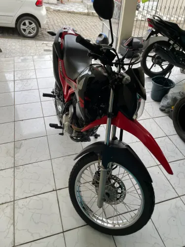 Bros 160 2018