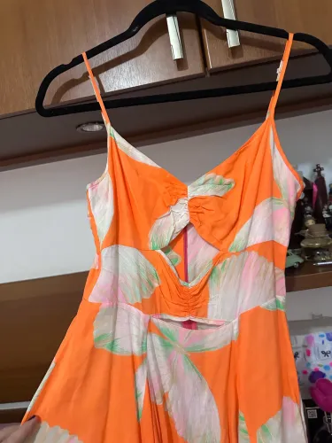 Vestido estampado farm neon