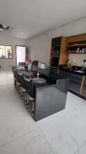 SOBRADO EM ITAPEMA, AREA CENTRAL, COM 03 DORMS., FINANCIÁVELl!!! Morretes
