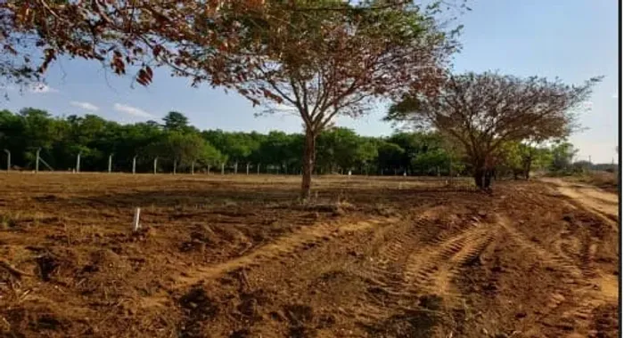Lote em Abadia na Divisa com Goiânia