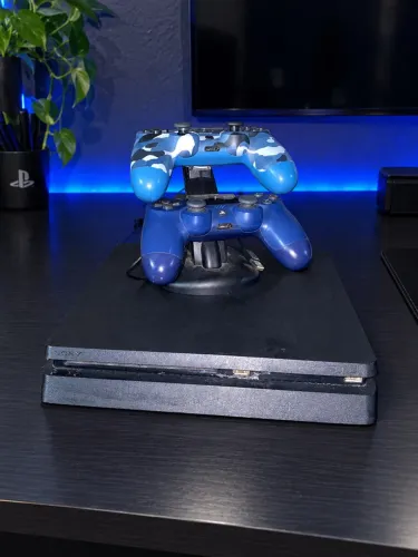 PS4 Slim 1TB