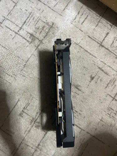 Placa de vídeo 3060 msi 8gb com problema de vram