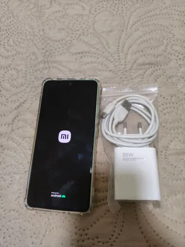 vendo note 13  na cor verde 