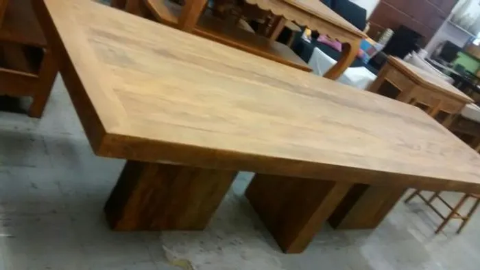 Mesa Demolição 3,0m Com Pés Diferentes