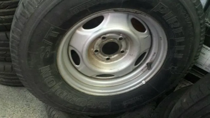 Roda de ferro aro 15 Preta Ford Ranger 5X114 usada