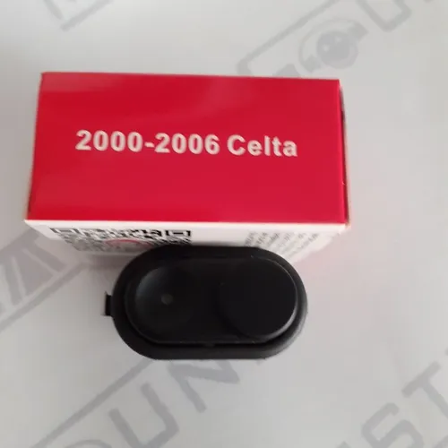 Botão para vidro elétrico. Para: Celta 2000/2006. Novo.