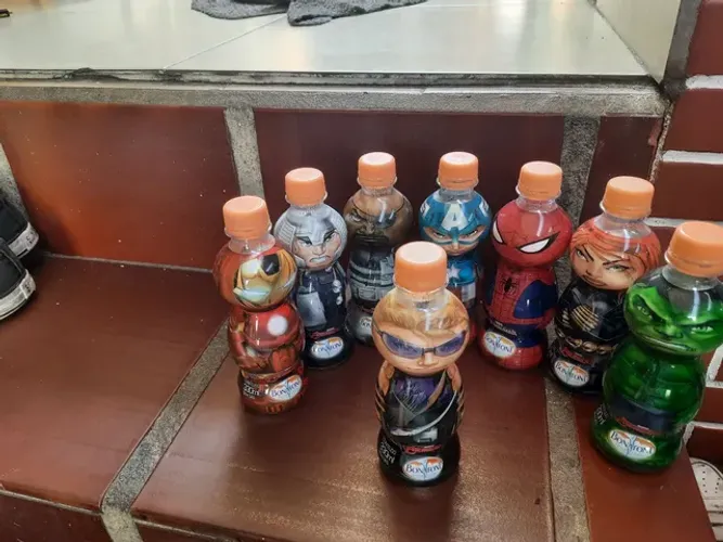 Garrafinhas Bonafont Avengers