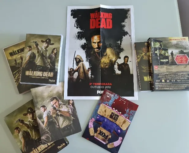 Kit DVD The Walking Dead 1ª e 2ª Temporadas + Pôster - Original