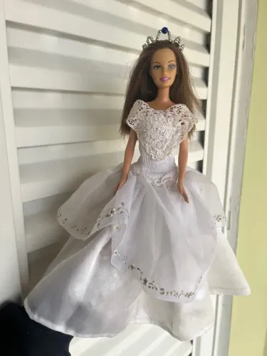 Barbie noiva