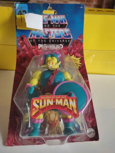 Boneco He-Man Masters of the Universe Pig-Head