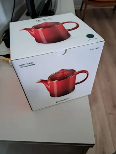 Bule Le Creuset -  Novo