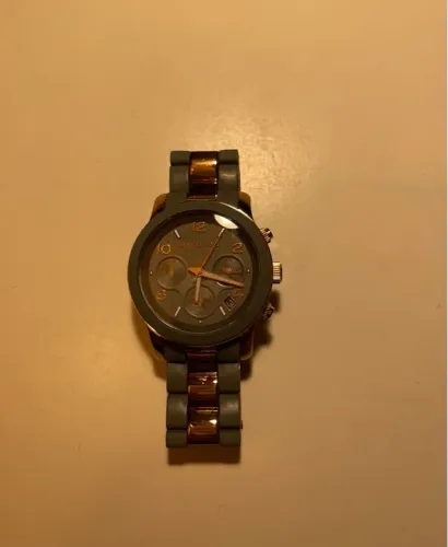 Relógio original Michael Kors - cinza e dourado