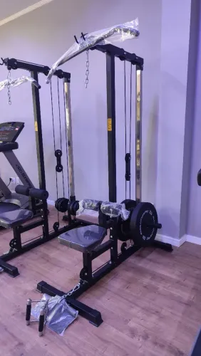 Pulley conjugado/ puxada alta / puxada baixa.