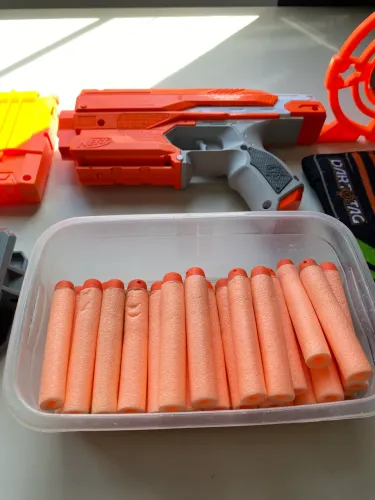NERF pistola mais acessórios 