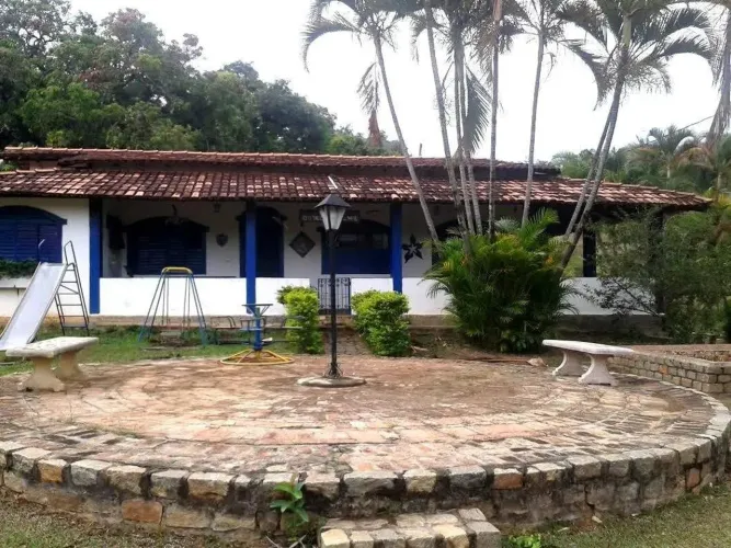 Fazenda - Sítio à venda, 3 quartos, 1 suíte, Bom Destino - Santa Luzia/MG