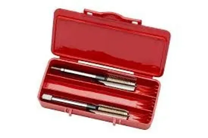 Jogo com 2 Machos Manuais HSS M 14 x 2mm DIN 352 E100 Dormer