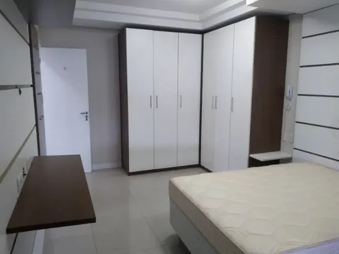 Alugo Kitnet mobiliada em Tubarão/SC com 1 dormitório