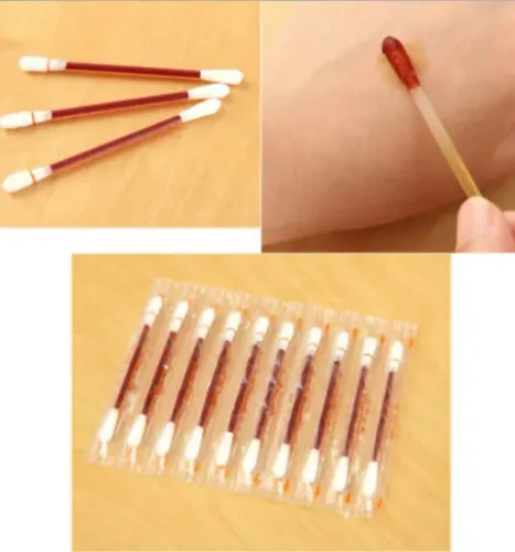 Cotonete com iodo ou alcool