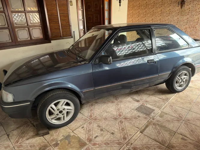 Ford Escort XR3 1.8 / 1.6 Beneton/form./laser 1986