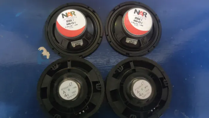4 alto-falantes 600-CS-1 Nar Audio, rádio Mitsubishi ,frente 