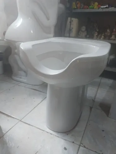 Vaso sanitário Convencional Com Abertura Frontal Vogue Plus Deca 
