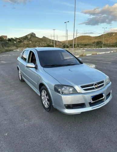 Chevrolet Astra Sed. Advant. 2.0 8V MPFI Flexp. 4P 2011