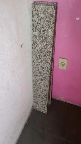 Mármore  são 3 pedras do mesmo tamanho aceito troca de algo do meu interesse 