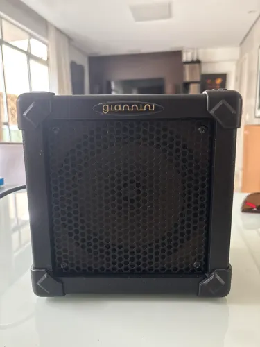 Amplificador Giannini G5