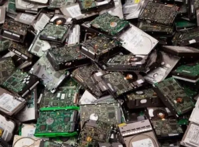 Sucata eletrônica  em geral  de placas